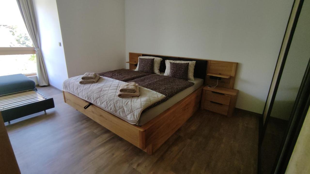 Apartman S Vyhladom Na Stity Ovruc 312 Štrbské Pleso Exteriér fotografie