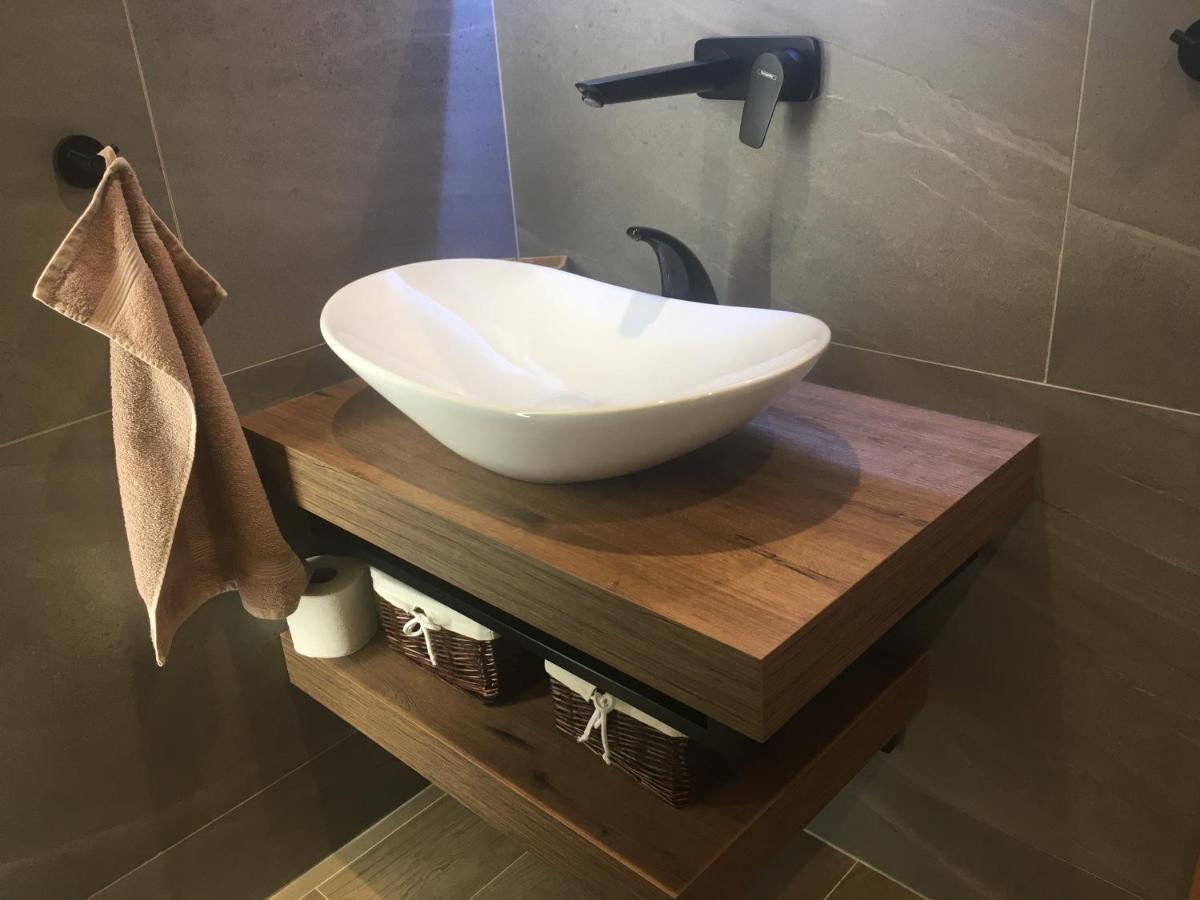Apartman S Vyhladom Na Stity Ovruc 312 Štrbské Pleso Exteriér fotografie