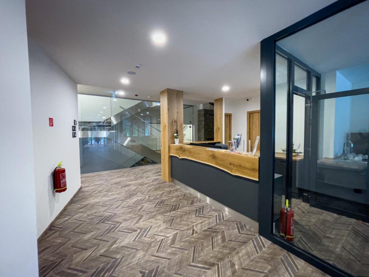 Apartman S Vyhladom Na Stity Ovruc 312 Štrbské Pleso Exteriér fotografie